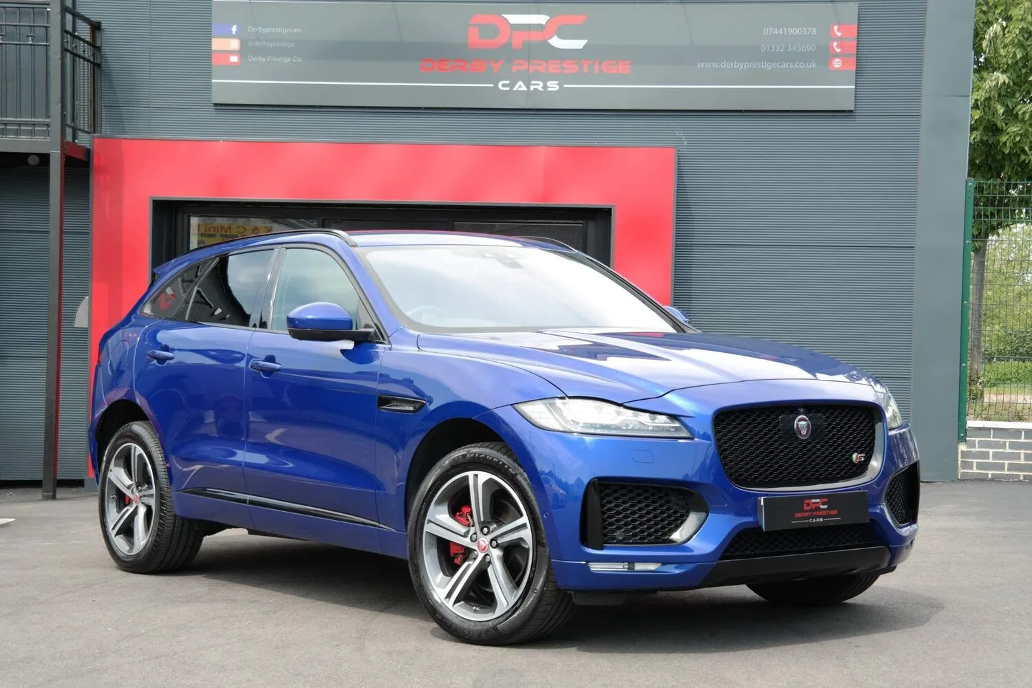 2017 Jaguar F-Pace 3.0 D300 V6 S Auto AWD Euro 6 (s/s) 5dr