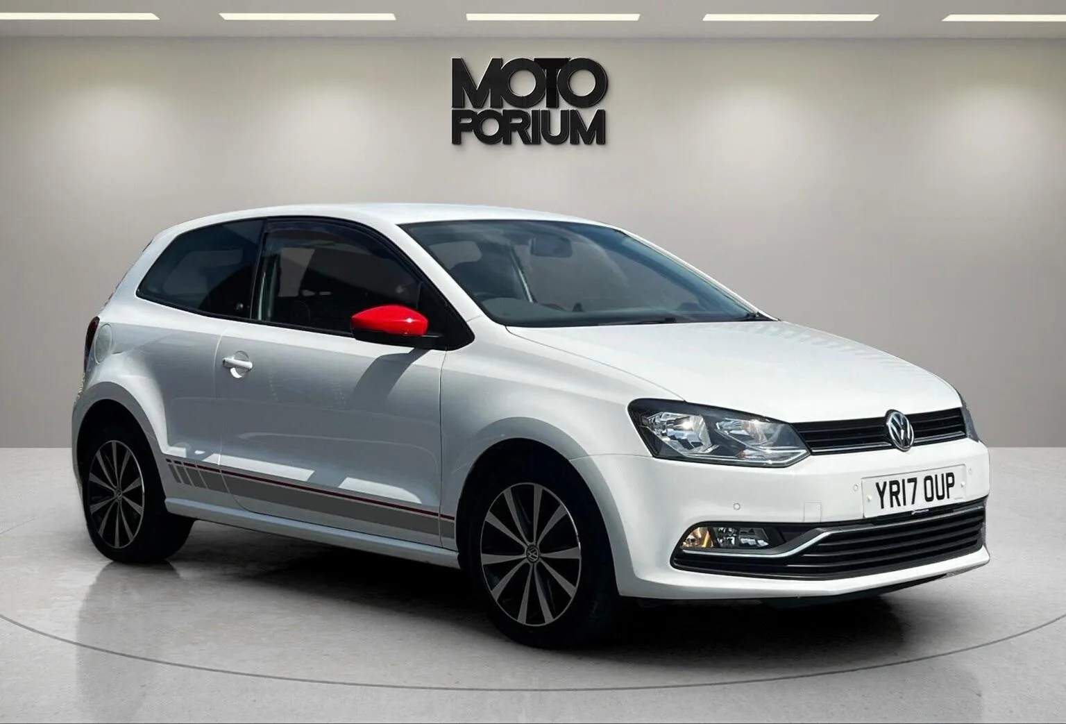 2017 Volkswagen Polo 1.2 TSI BlueMotion Tech beats Euro 6 (s/s) 3dr