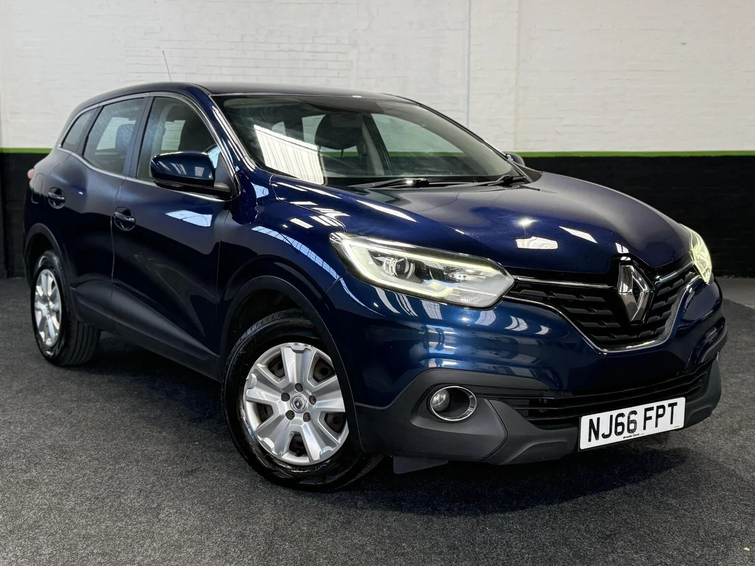 2015 Renault Kadjar 1.5 dCi Expression + Euro 6 (s/s) 5dr