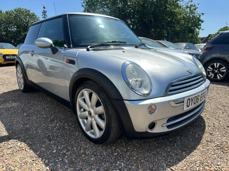 2006 MINI Hatch 1.6 Cooper CVT Euro 4 3dr