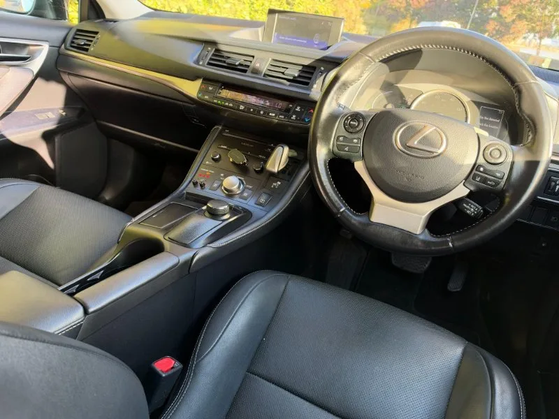 2018 Lexus CT 1.8 200h Luxury Hatchback 5dr Petrol Hybrid CVT Euro 6 (s/s) (136 ps)