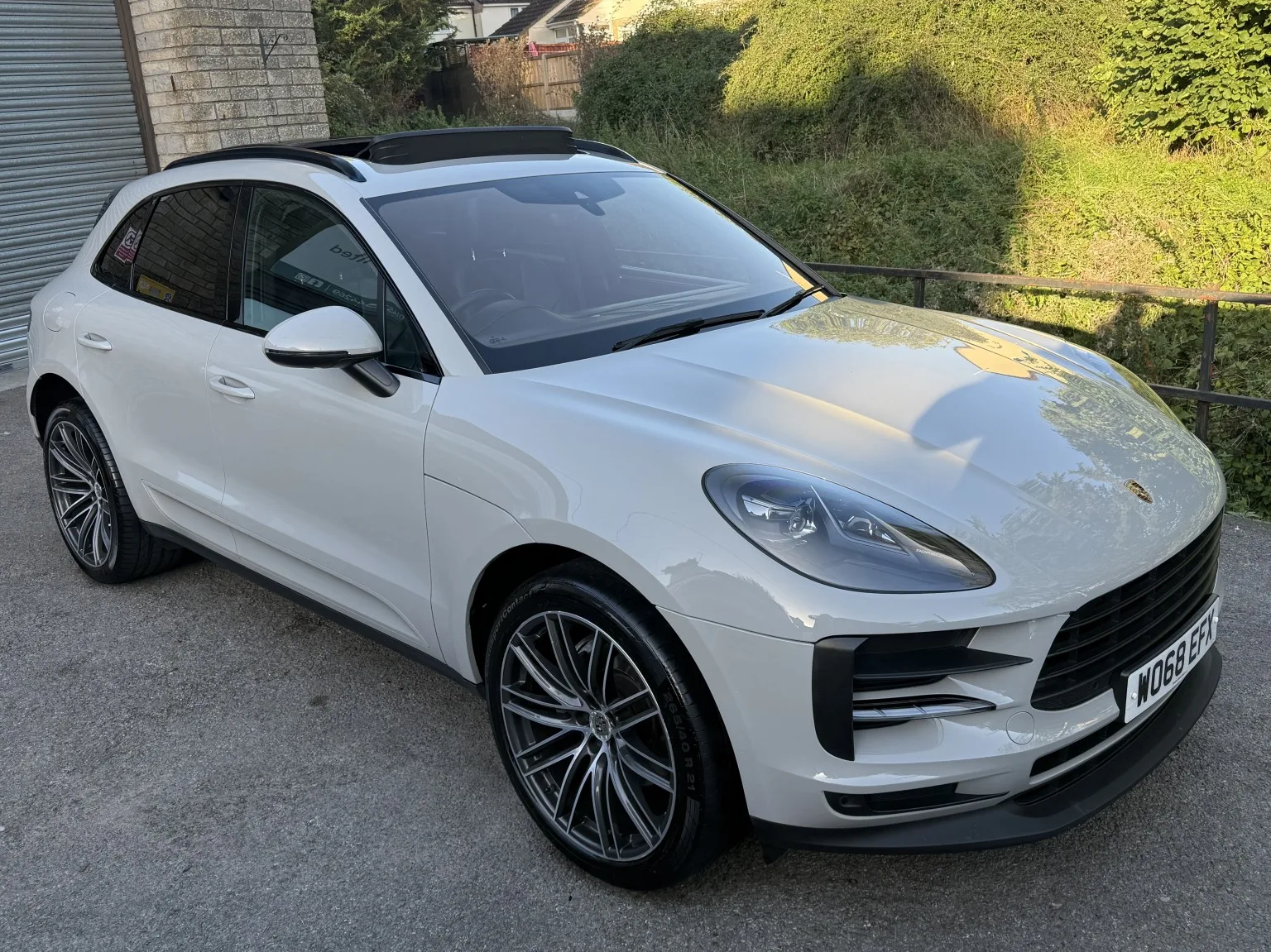 2019 Porsche Macan 2.0 T