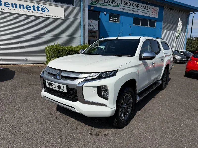 2020 Mitsubishi L200 2.2 DI-D DC Barbarian X Pickup Double Cab 4dr Diesel Auto 4WD Euro 6 (s/s) (150 ps)