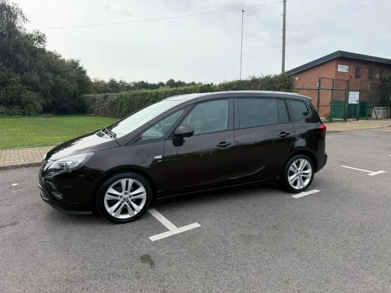 2016 Vauxhall Zafira Tourer 1.4i Turbo SRi MPV 5dr Petrol Manual Euro 6 (140 ps)