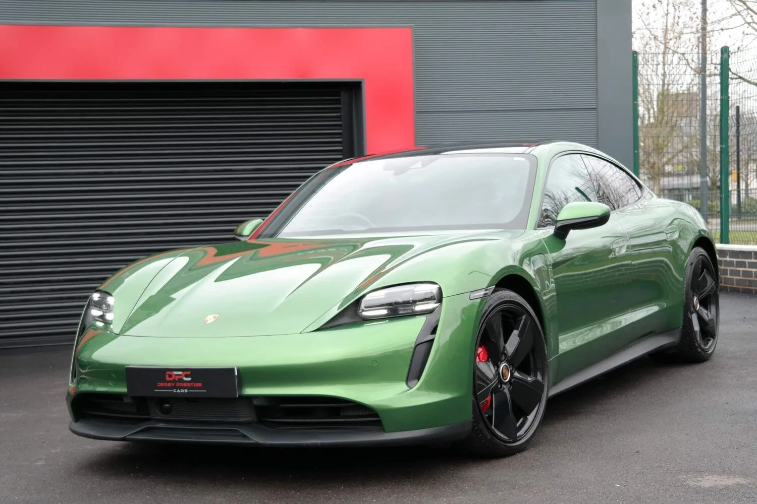 2020 Porsche Taycan Performance Plus 93.4kWh 4S Auto 4WD 4dr