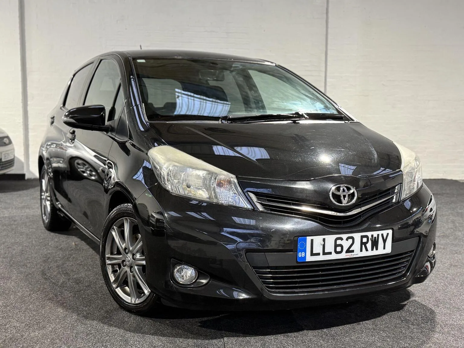 2012 Toyota Yaris 1.33 Dual VVT-i SR Euro 5 5dr