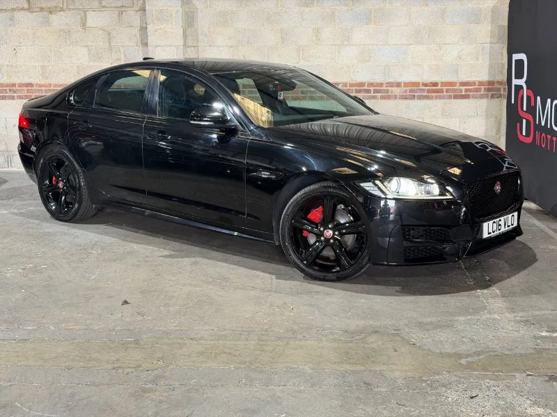 2016 (16) Jaguar XF 2.0d R-Sport Saloon 4dr Diesel Auto Euro 6 (s/s) (180 ps)