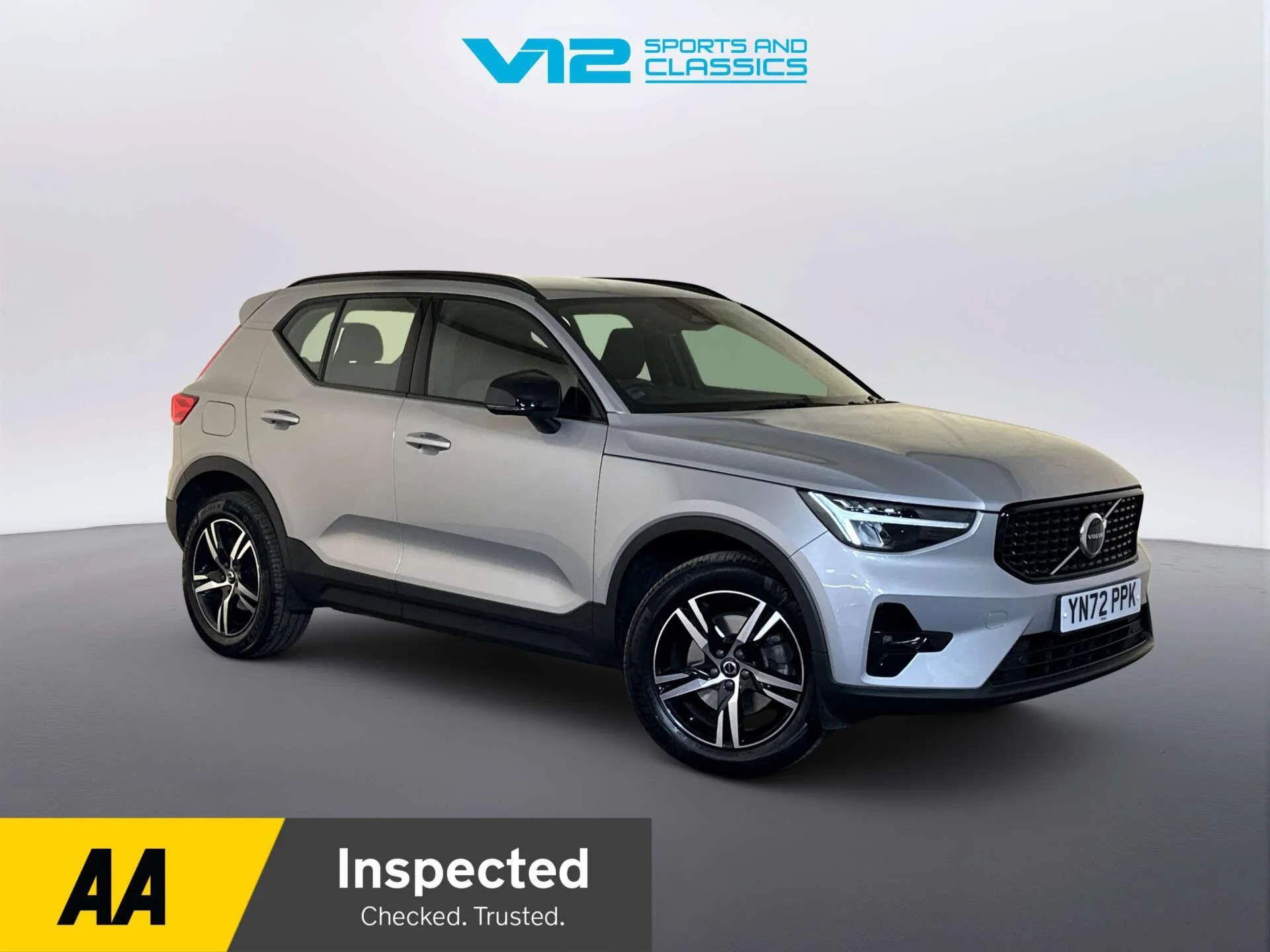 2022 Volvo XC40 2.0 B3 MHEV Plus Dark SUV 5dr Petrol Hybrid DCT Auto Euro 6 (s/s) (163 ps)