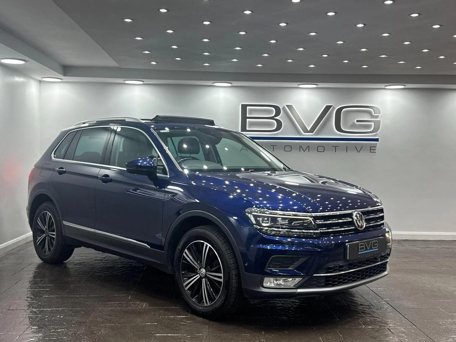 2017 Volkswagen Tiguan 2.0 TSI BlueMotion Tech SEL DSG 4Motion Euro 6 (s/s) 5dr