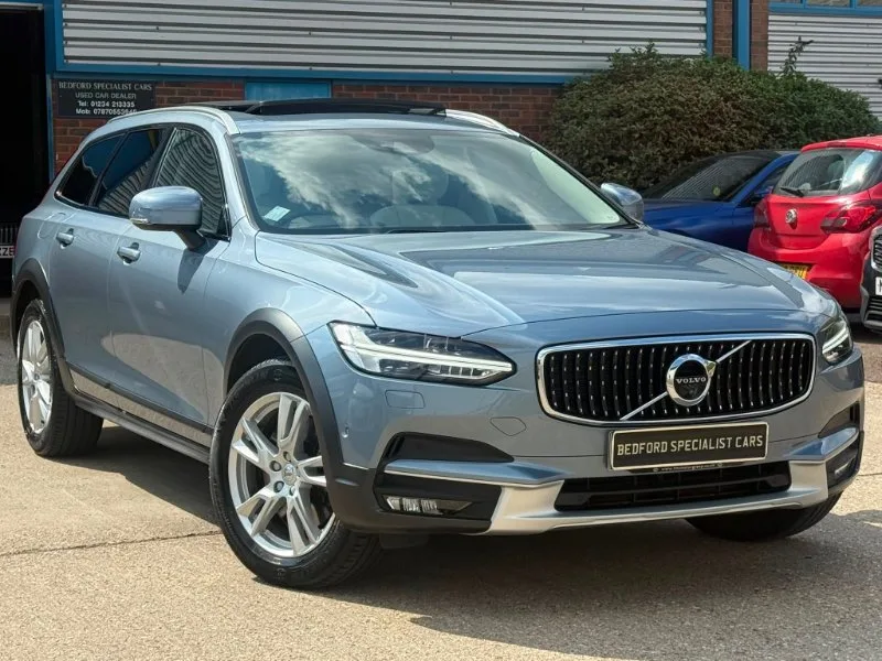 2017 Volvo V90 Cross Country 2.0 D5 PowerPulse Pro Estate 5dr Diesel Auto AWD Euro 6 (s/s) (235 ps)