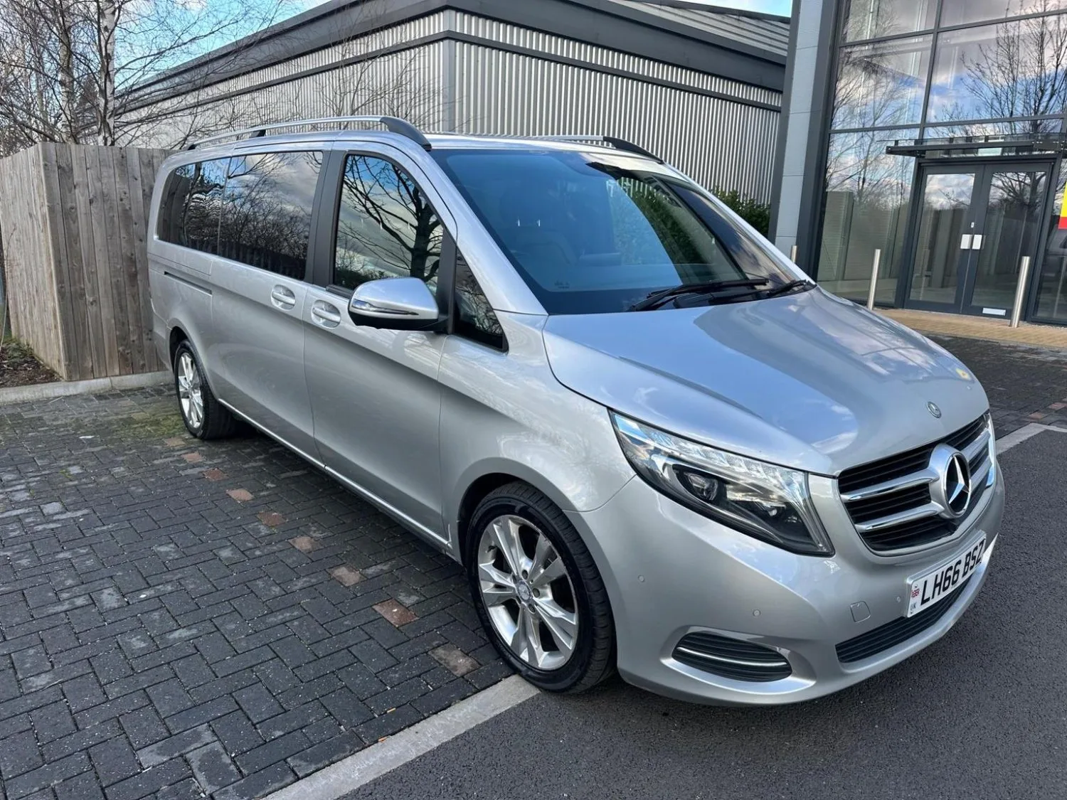2016 Mercedes-Benz V Class 2.2 V250d BlueTEC Sport G-Tronic+ Euro 6 (s/s) 5dr 8 Seat XLWB