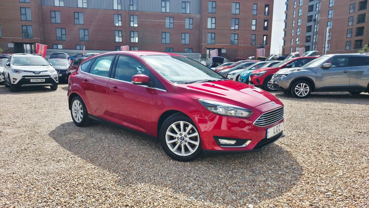 2015 Ford Focus TITANIUM…1 FORMER KEEPER,11 SERVICES,SAT NAV,AUTOMATIC