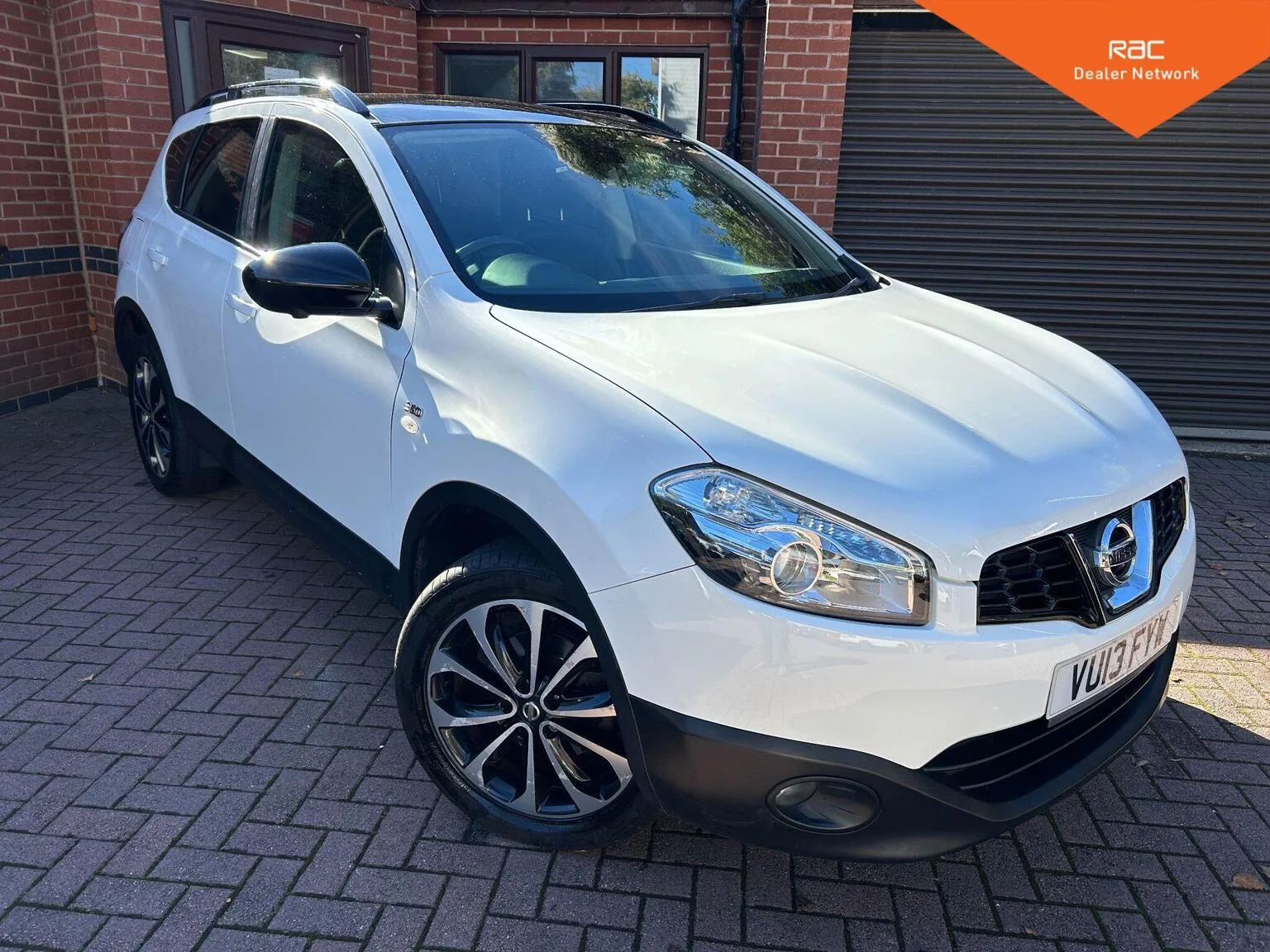 2013 Nissan Qashqai 1.6 360 2WD Euro 5 5dr