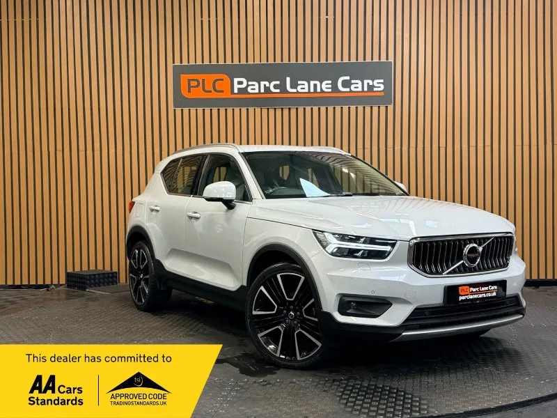 2020 Volvo XC40 1.5 T3 Inscription Pro SUV 5dr Petrol Manual - ONE FORMER KEEPER -