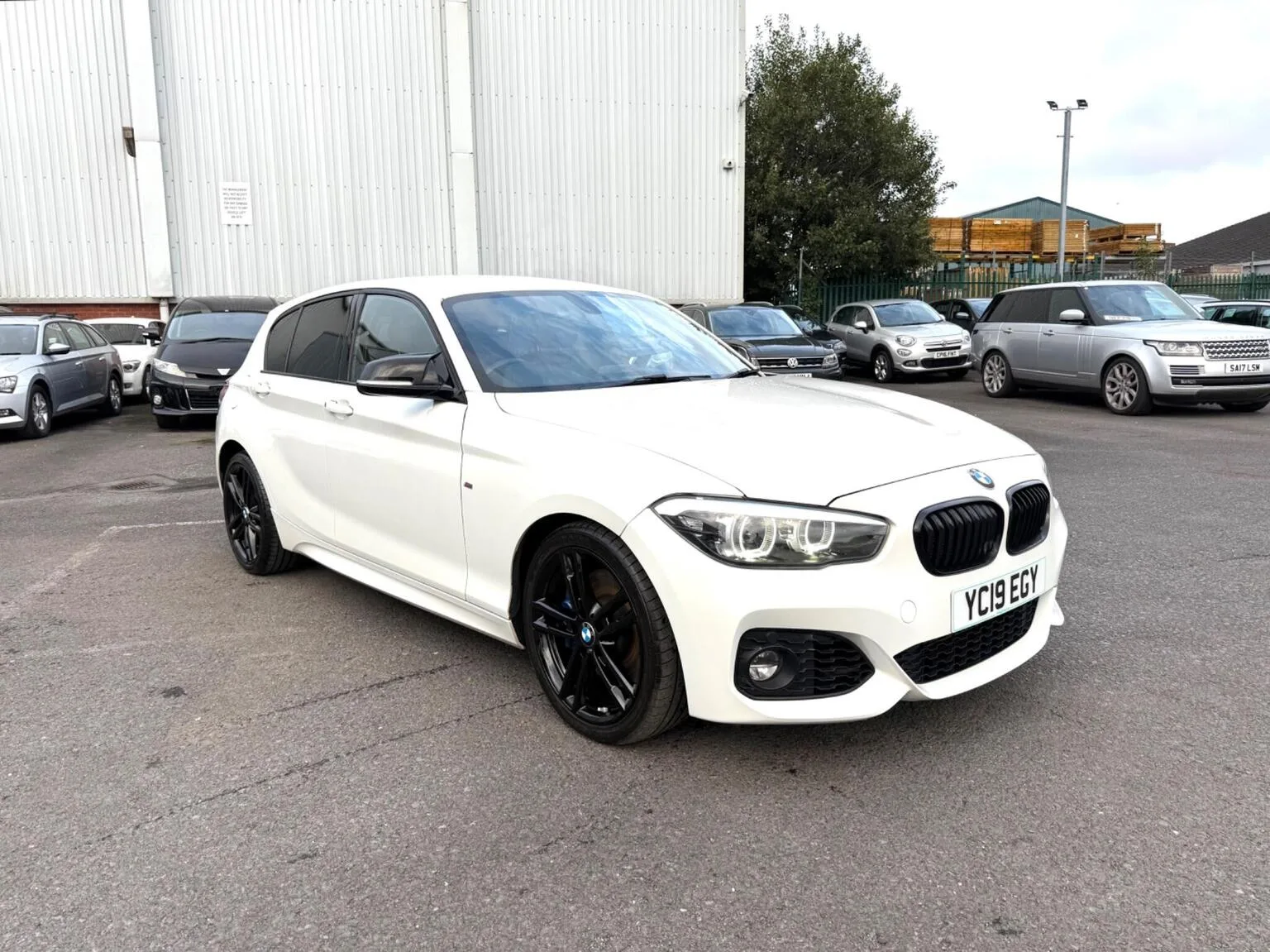 2019 BMW 1 Series 1.5 118i GPF M Sport Shadow Edition Euro 6 (s/s) 5dr