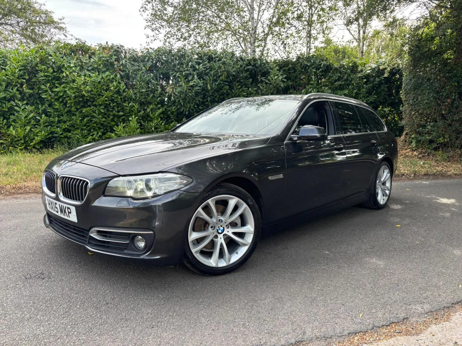 2015 BMW 5 Series 2.0 520d Luxury Touring Auto Euro 6 (s/s) 5dr