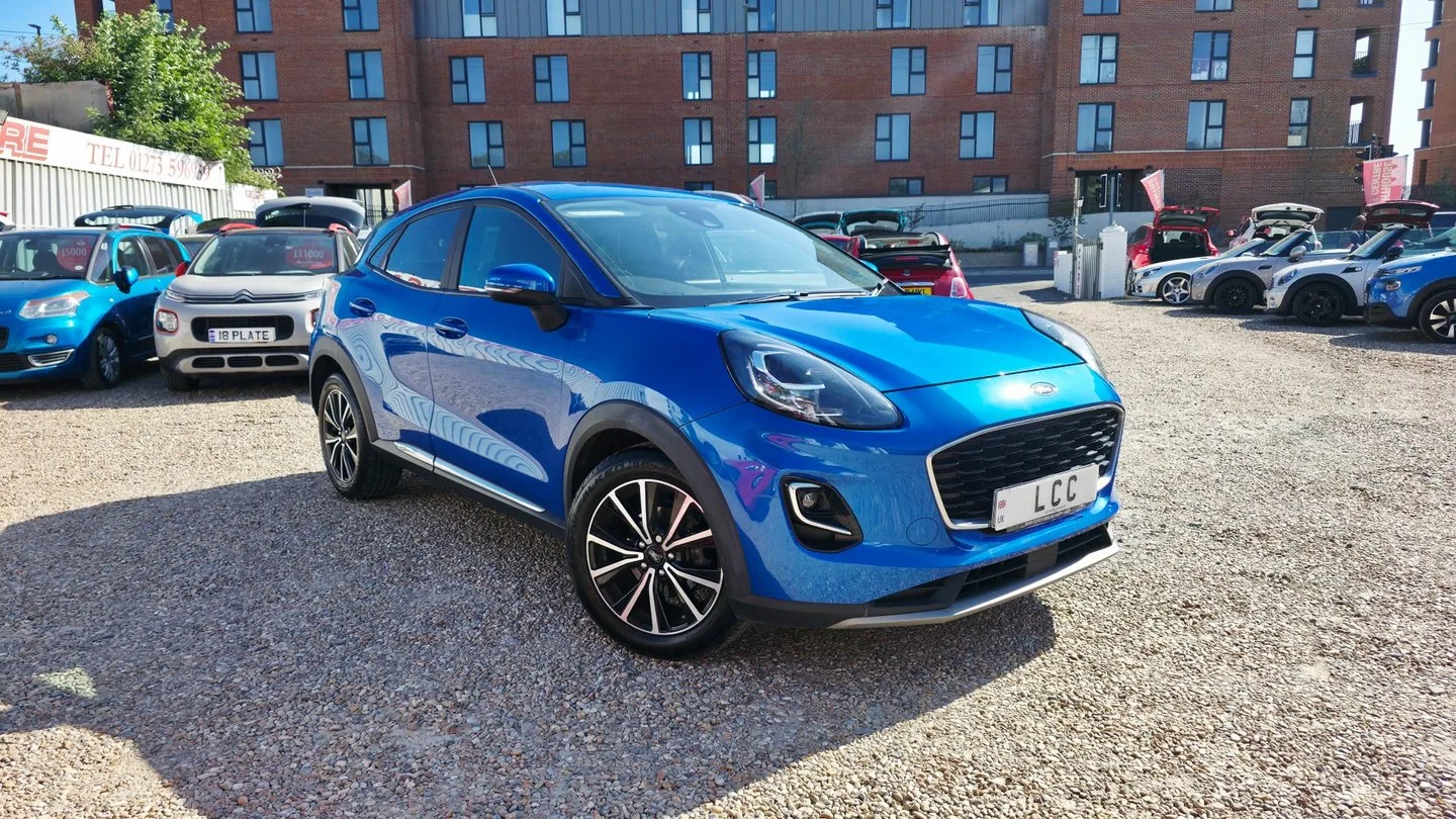 2020 Ford Puma TITANIUM STUNNING EXAMPLE..1 PREVIOUS OWNER,SAT NAV,1/2 LEATHER..