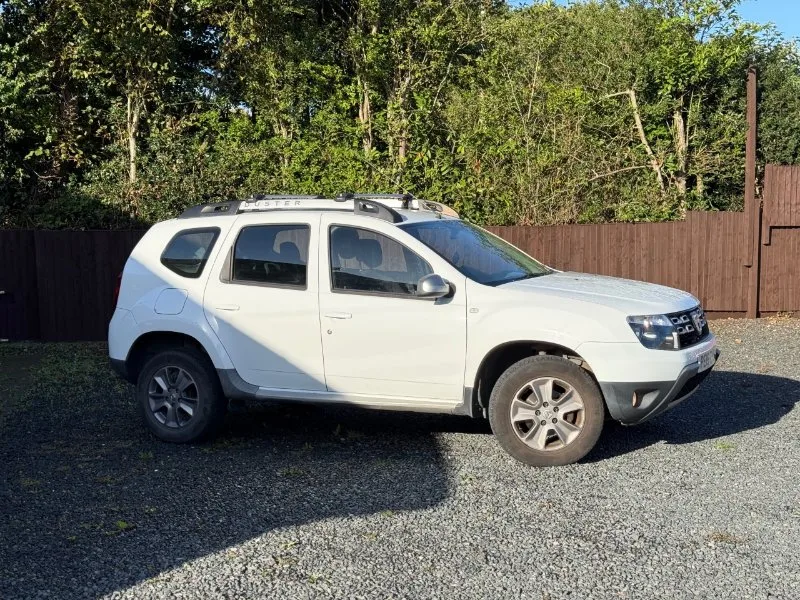 2015 Dacia Duster 1.5 dCi Laureate SUV 5dr Diesel Manual Euro 5 (110 ps)