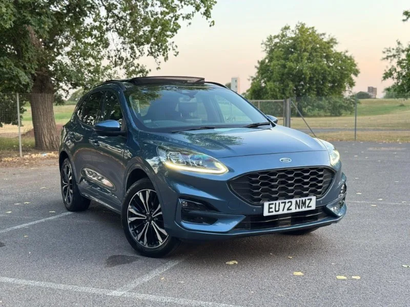 2022 Ford Kuga 2.5 Duratec 14.4kWh ST-Line X Edition CVT Euro 6 (s/s) 5dr