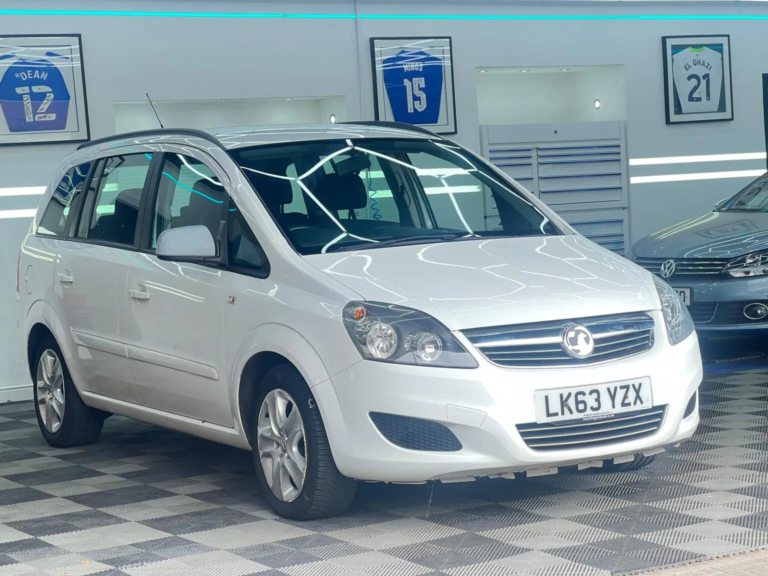 2013 Vauxhall Zafira 1.6 16V Exclusiv Euro 5 5dr