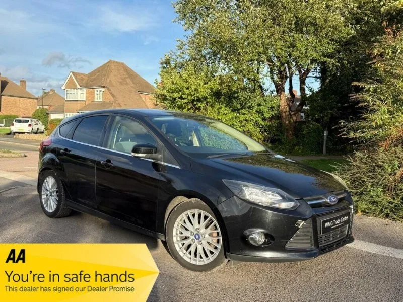 2014 Ford Focus 1.0T EcoBoost Zetec Navigator Euro 5 (s/s) 5dr
