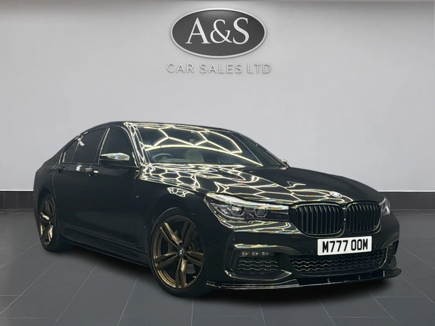 2016 BMW 7 Series 3.0 740d xDrive M Sport Saloon