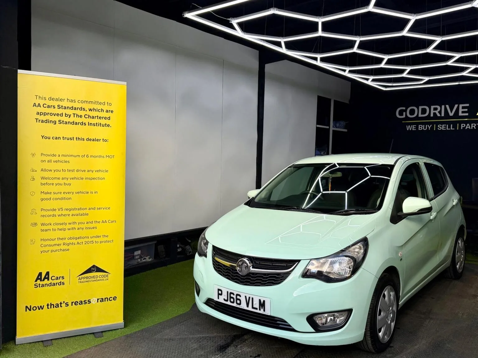 2016 Vauxhall Viva 1.0i SE Euro 6 5dr (a/c)