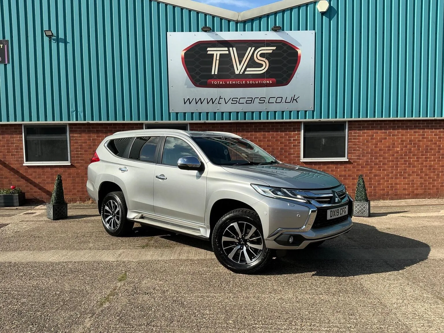 2019 Mitsubishi Shogun Sport 2.4D 4 Auto 4WD LWB Euro 6 5dr