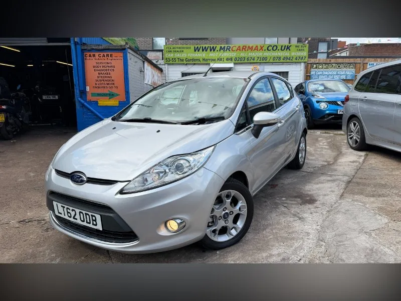 2012 Ford Fiesta 1.4 Zetec Hatchback 5dr Petrol Automatic (154 g/km, 94 bhp)