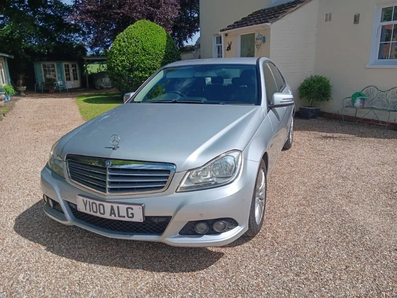 2011 Mercedes-Benz C Class 1.8 C180 BlueEfficiency SE Saloon 4dr Petrol Manual Euro 5 (156 ps) DEPOSIT TAKEN