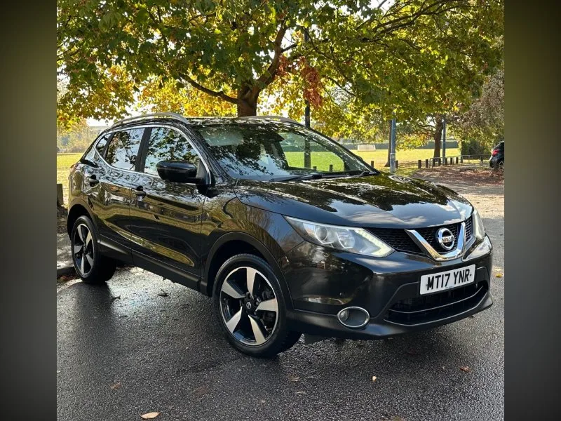 2017 Nissan Qashqai 1.2 DIG-T N-Connecta 2WD Euro 6 (s/s) 5dr