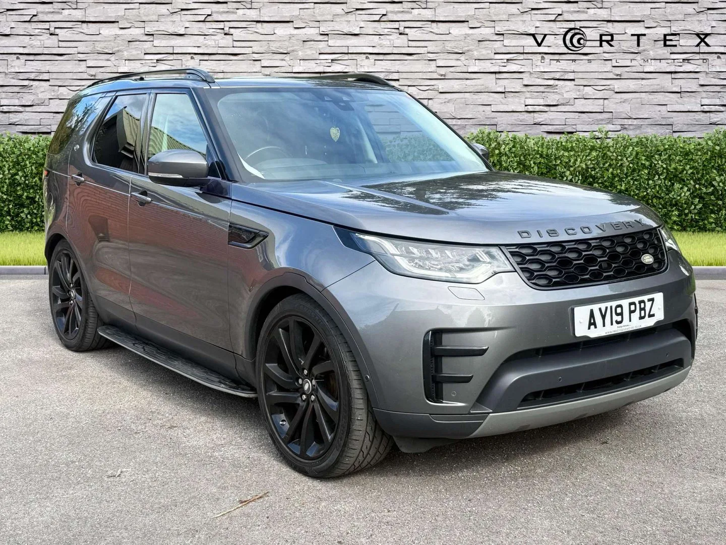 2019 Land Rover Discovery 3.0 Discovery Anniversary Edition SDV6 Auto 4WD 5dr