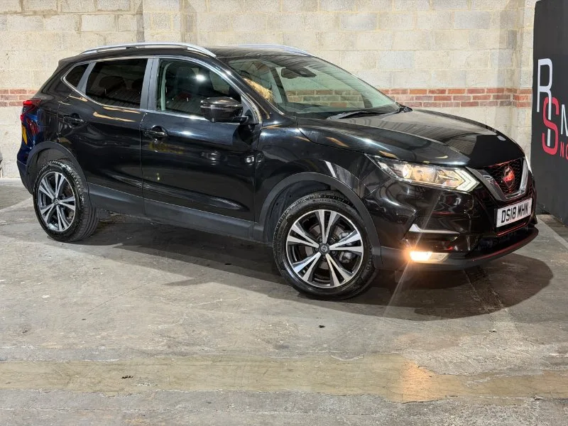 2018 (18) Nissan Qashqai 1.5 dCi N-Connecta SUV 5dr Diesel Manual Euro 6 (s/s) (110 ps)