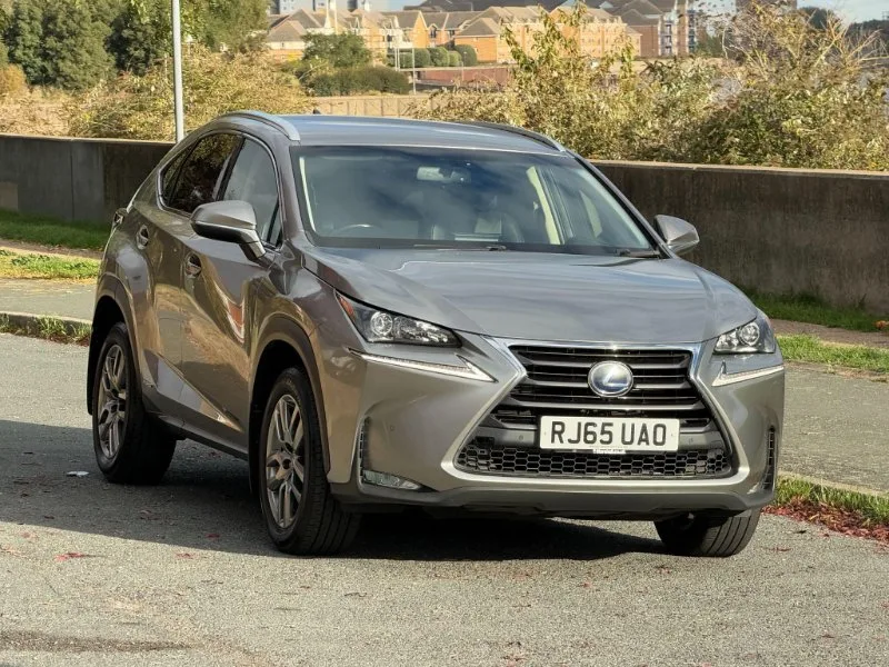 2015 Lexus NX 2.5 300h Luxury SUV 5dr Petrol Hybrid E-CVT 4WD Euro 6 (s/s) (197 ps)