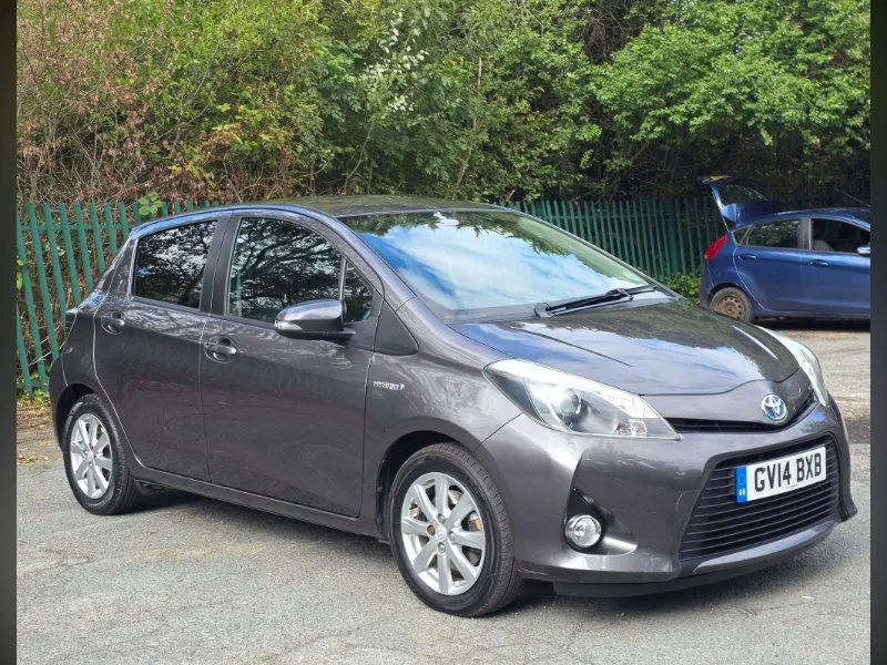 2014 Toyota Yaris 1.5 VVT-h Icon Plus CVT Euro 5 5dr