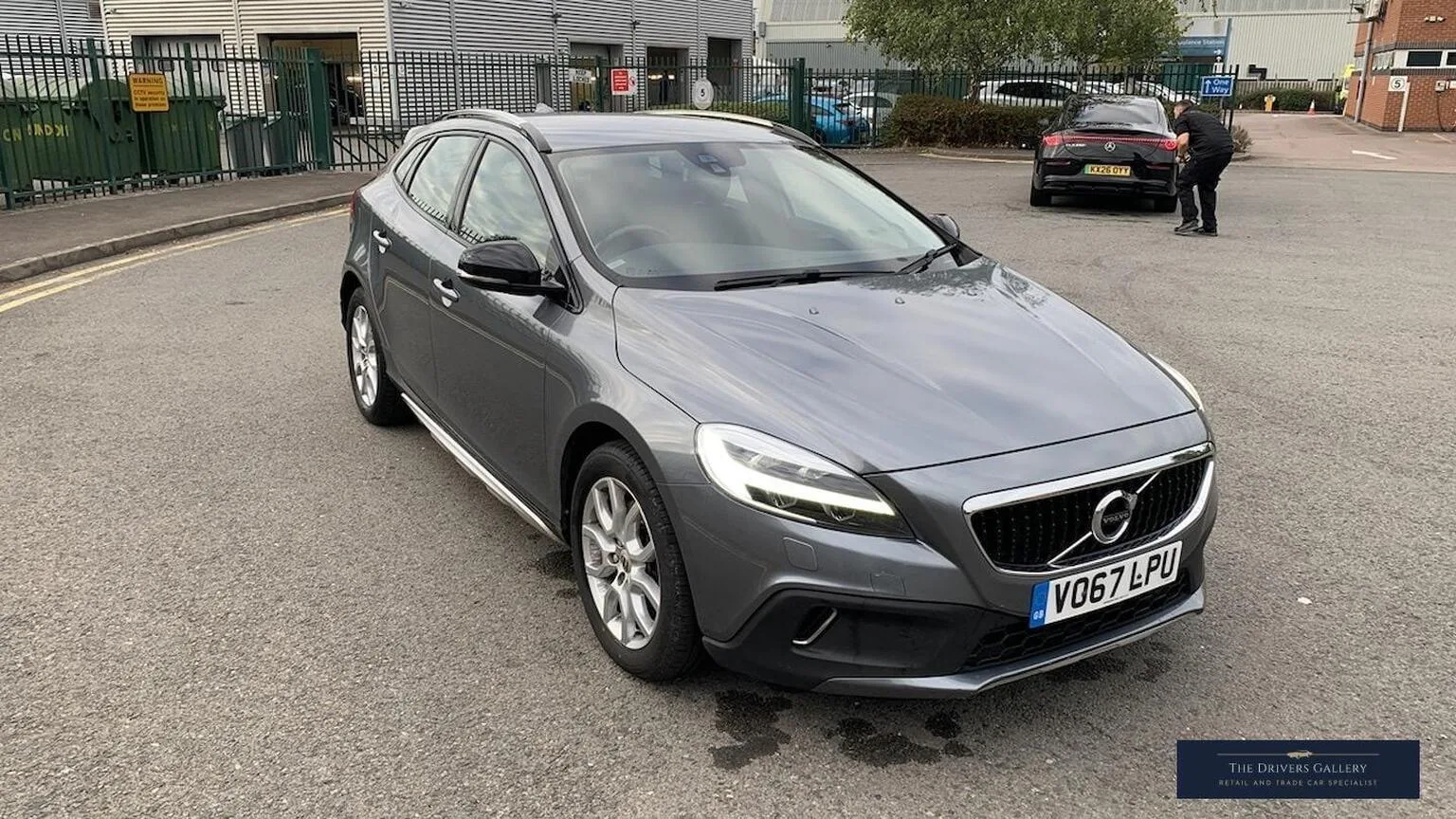 2017 Volvo V40 Cross Country 1.5 T3 Pro Auto Euro 6 (s/s) 5dr