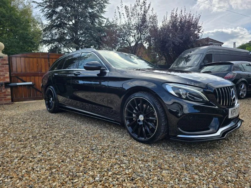 2017 Mercedes-Benz C Class 2.1 C220d AMG Line (Premium) G-Tronicplus Euro 6 (s/s) 5dr