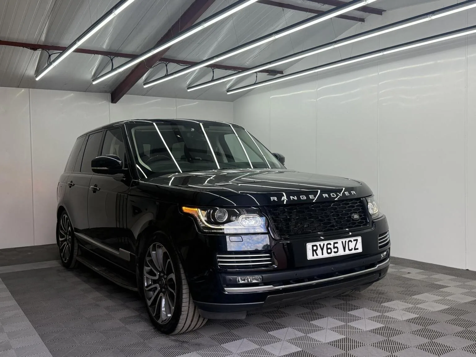 2016 Land Rover Range Rover 5.0 V8 Autobiography Auto 4WD Euro 6 (s/s) 5dr