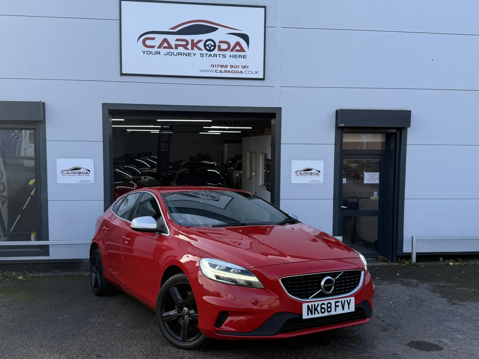 2018 Volvo V40 2.0 R-Design T2