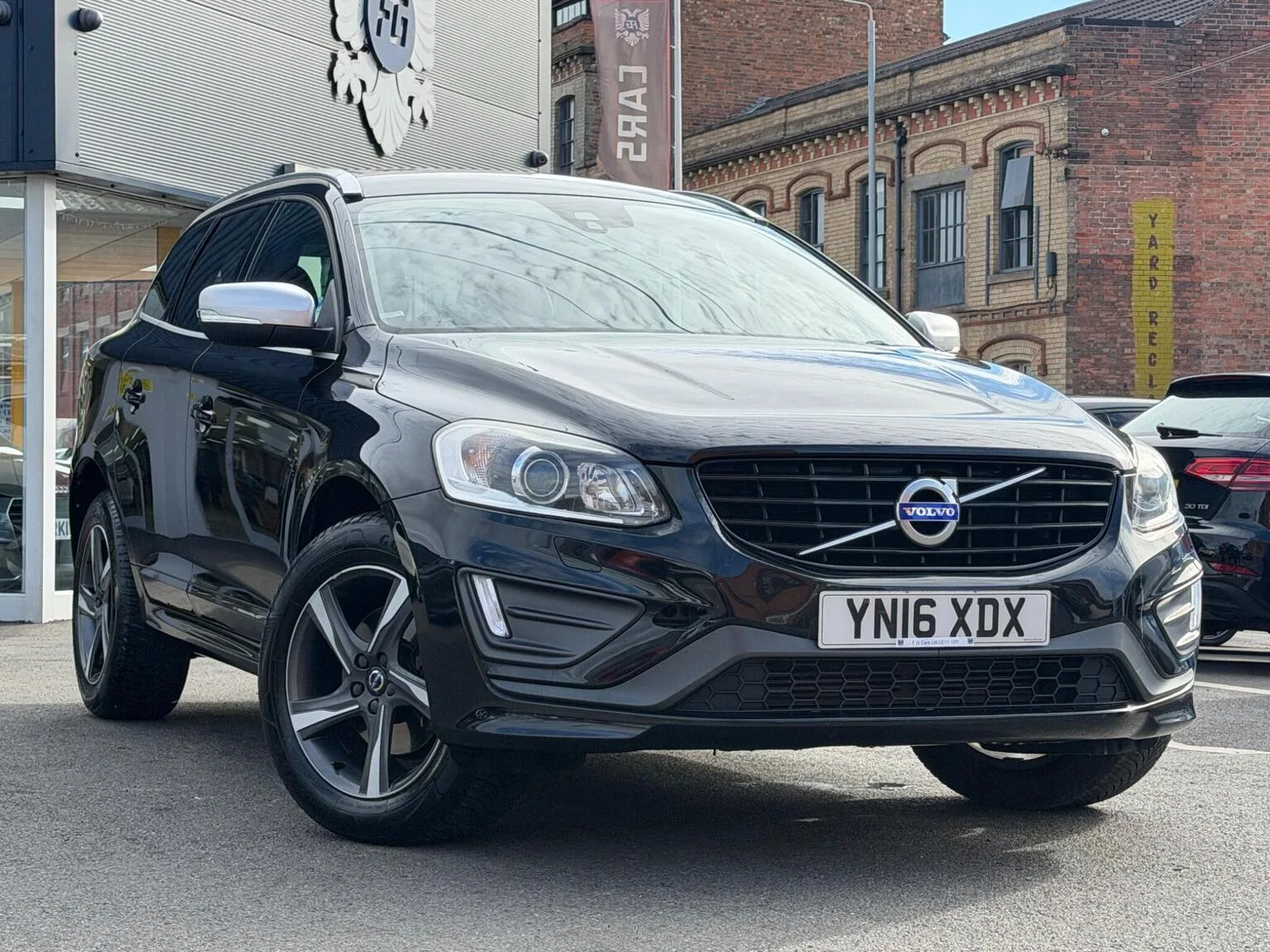 2016 Volvo Xc60 2.4 D4 R-Design Lux Nav Auto AWD Euro 6 (s/s) 5dr