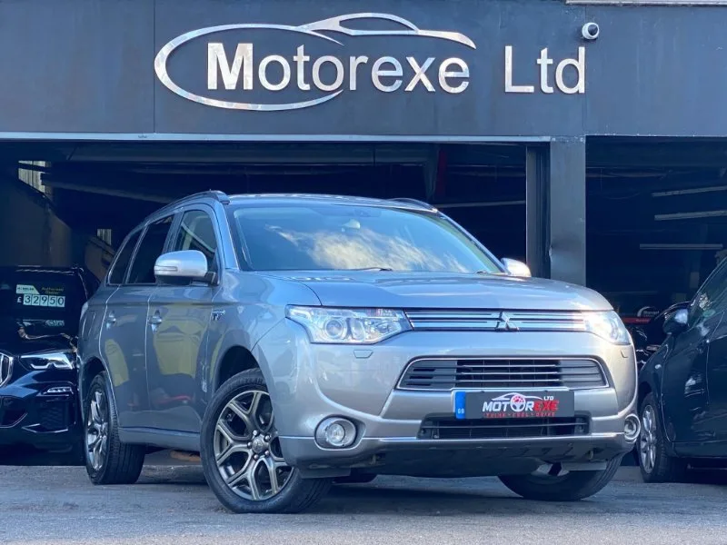 2014 Mitsubishi Outlander 2.0h 12kWh GX4h CVT 4WD Euro 5 (s/s) 5dr