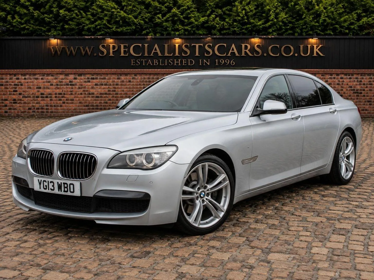 2013 BMW 7 Series 3.0 730d M Sport Auto Euro 5 (s/s) 4dr