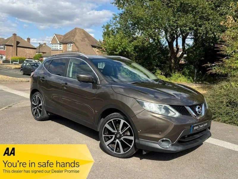 2014 Nissan Qashqai 1.2 DIG-T Tekna 2WD Euro 5 (s/s) 5dr