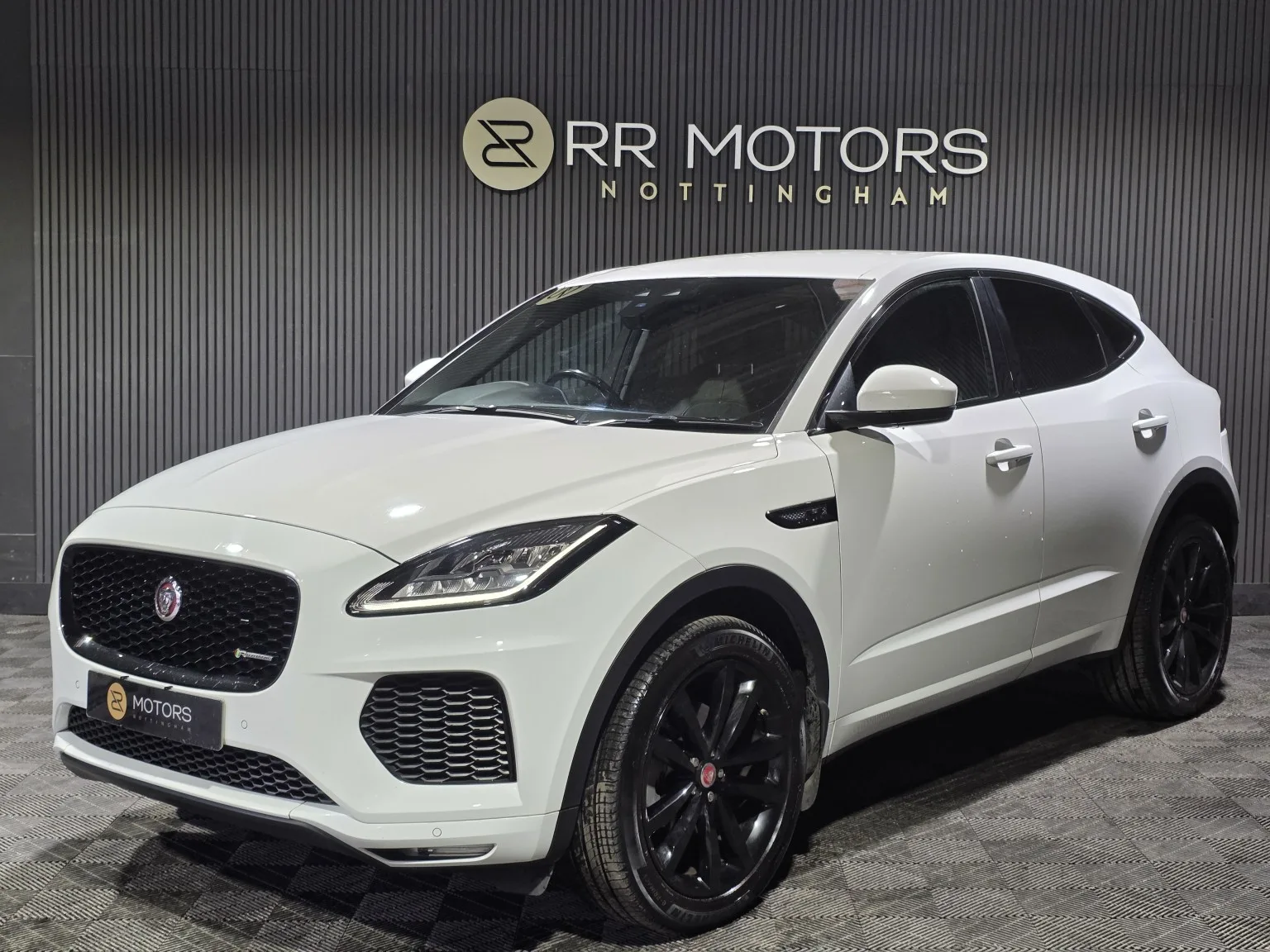 2018 Jaguar E-Pace 2.0 D180 R-Dynamic S