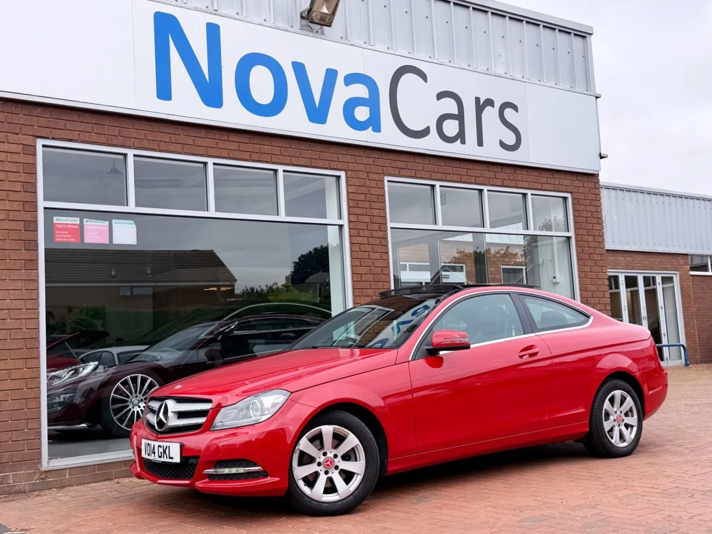 2014 Mercedes-Benz C Class 2.1 C220 CDI Executive SE (Premium Plus) Euro 5 (s/s) 2dr