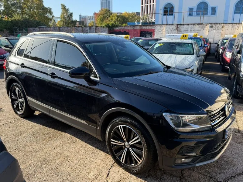2018 Volkswagen Tiguan 2.0 TDI SE Navigation DSG Euro 6 (s/s) 5dr