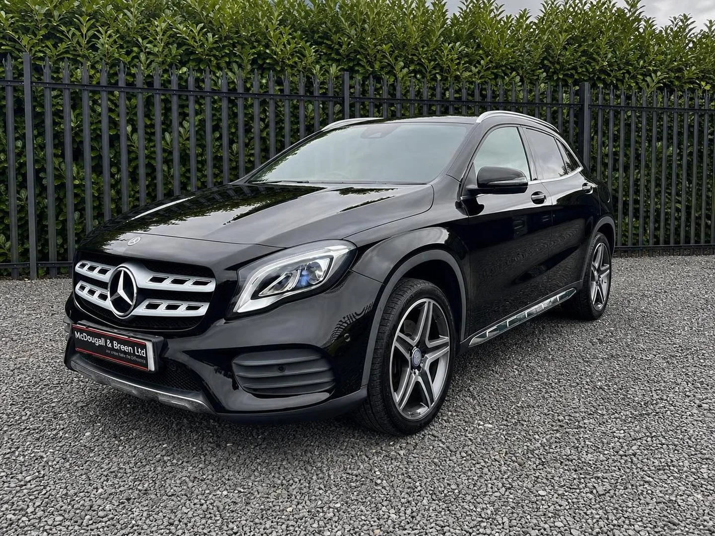 2017 Mercedes-Benz GLA 2.1 GLA220d AMG Line (Premium) 7G-DCT 4MATIC Euro 6 (s/s) 5dr