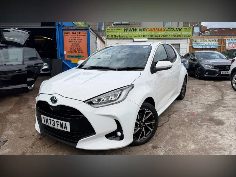 2023 Toyota Yaris 1.5 VVT-h Design Hatchback 5dr Petrol Hybrid E-CVT Euro 6 (s/s) (116 ps)