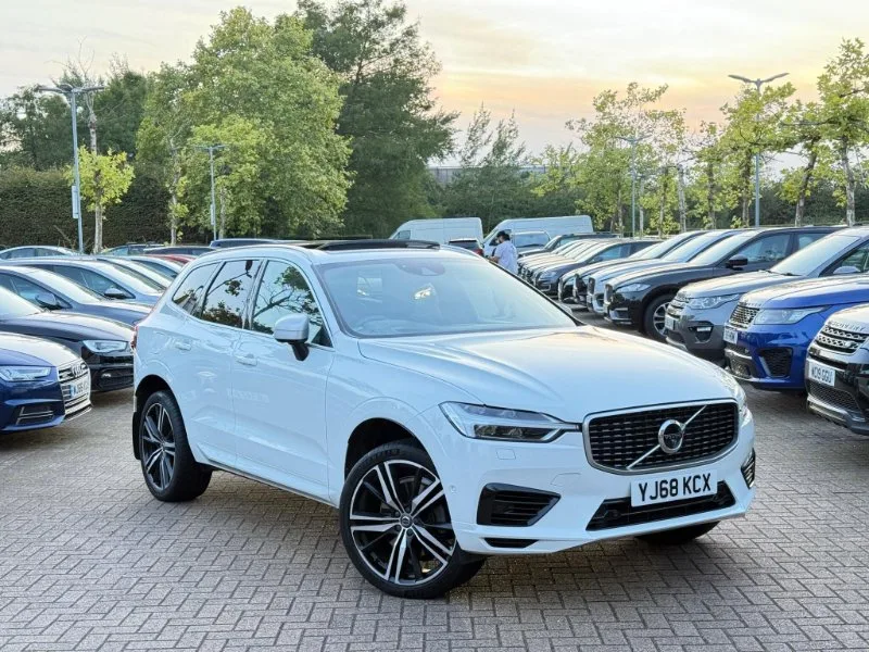 2018 Volvo XC60 2.0h T8 Twin Engine 10.4kWh R-Design Pro Auto AWD Euro 6 (s/s) 5dr