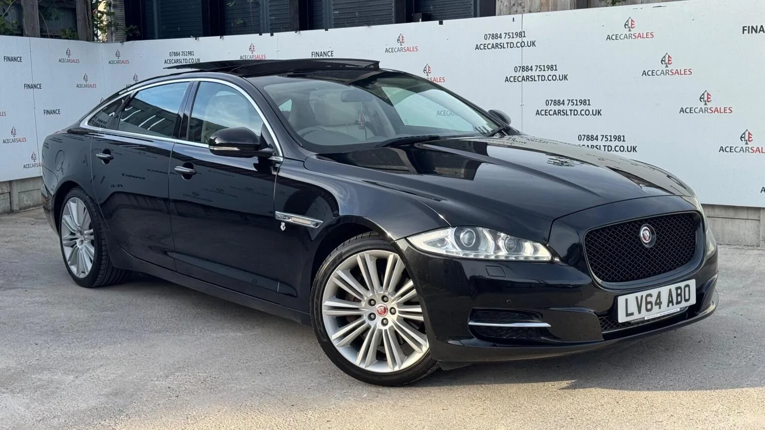 2014 Jaguar Xj 3.0 V6 Portfolio Auto Euro 5 (s/s) 4dr (LWB)